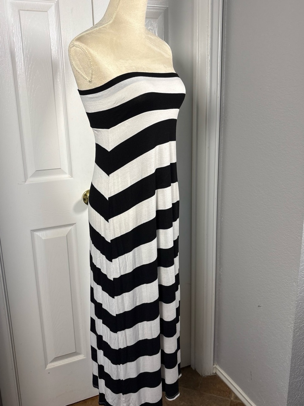 living doll Black and White Strapless Maxi Dress